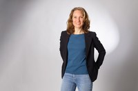 Rittel-Claudia_55 quer-lang_ORIGINAL_kleiner.jpg